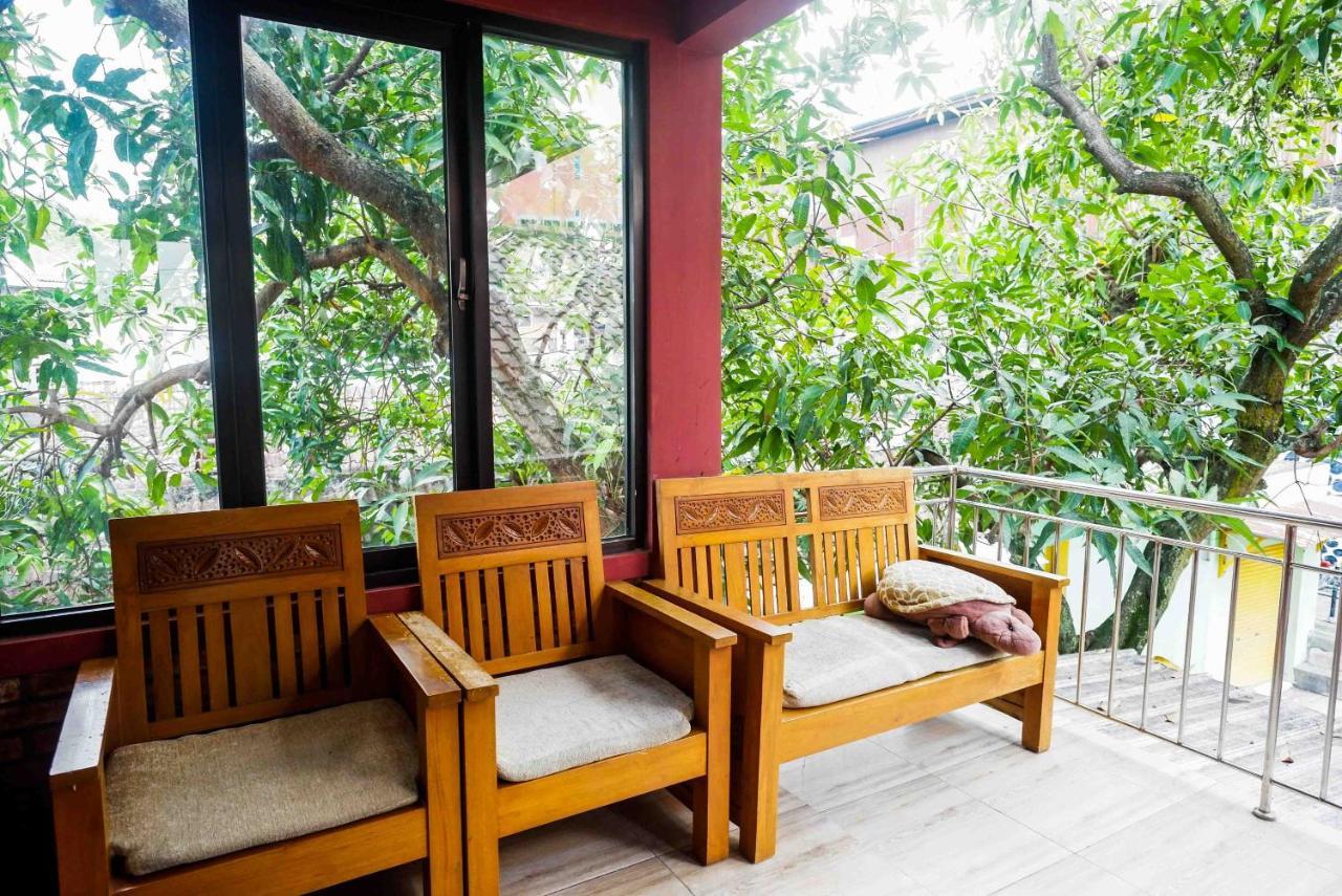 Auberge de jeunesse Koolkost Syariah Near Malioboro Area à Yogyakarta Extérieur photo
